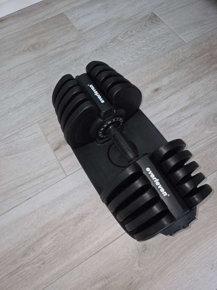Kundenfoto: 40-kg-Kurzhantel in der Ablage